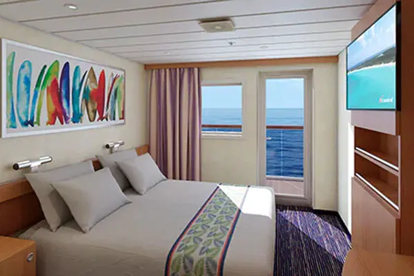 Private cruise balcony deck