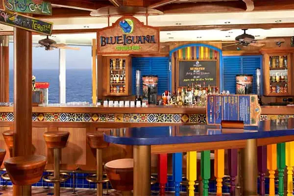 Bars & Lounges