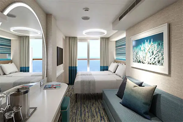 Private cruise balcony deck