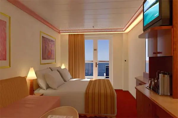 Private cruise balcony deck