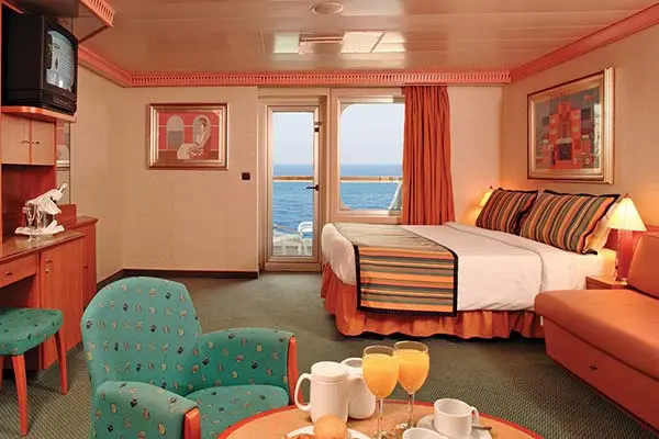 Spacious cruise suite room
