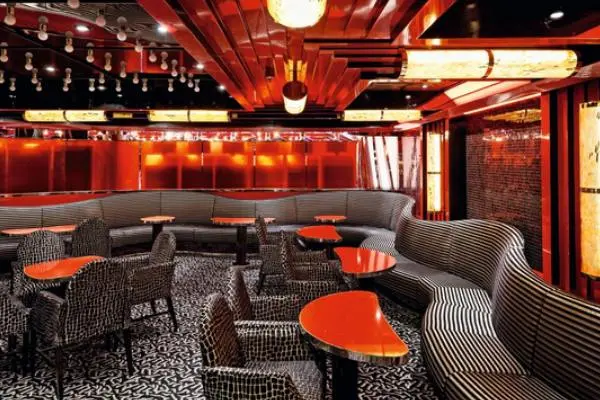 Bars & Lounges