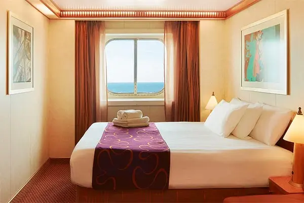 Open outdoor cruise scenery