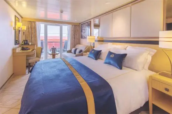 Private cruise balcony deck