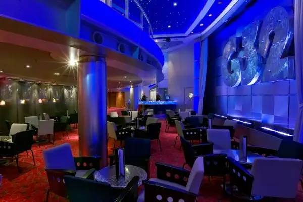 Queen Mary 2 Image 4