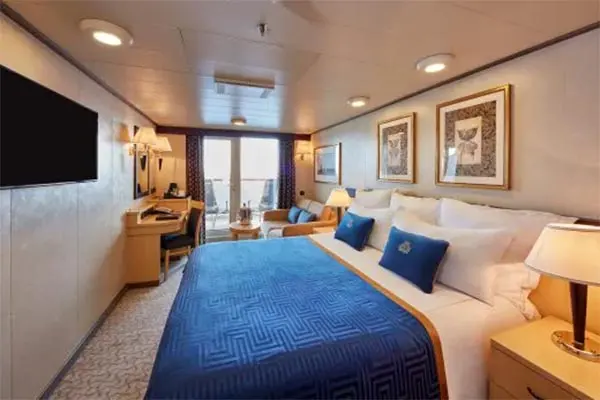Private cruise balcony deck