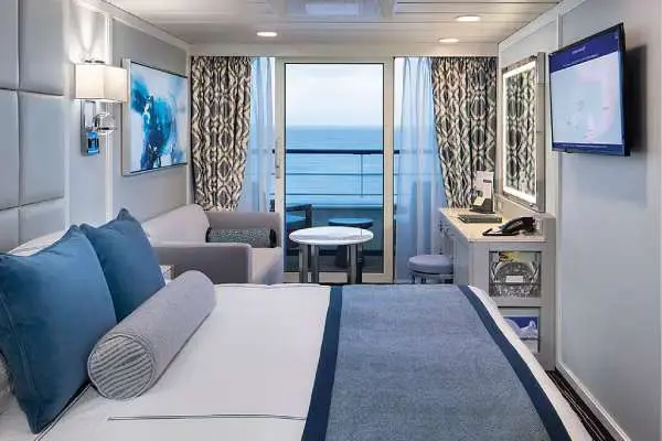 Private cruise balcony deck