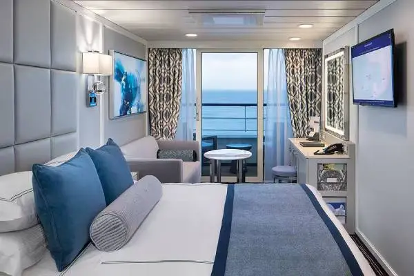 Private cruise balcony deck