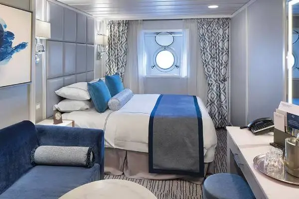 Open outdoor cruise scenery