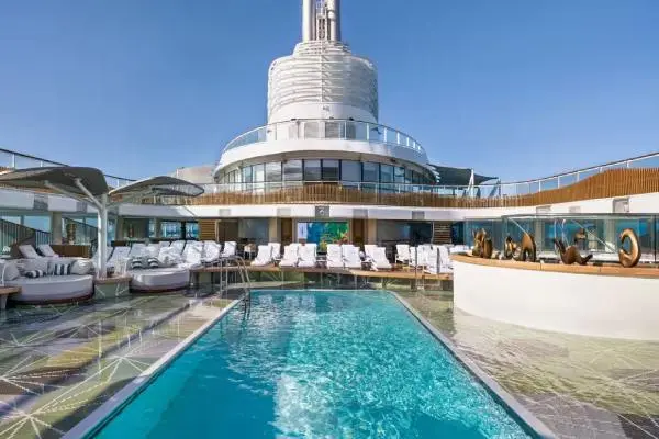 Oceania Allura Image 5