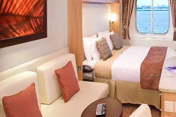 Open outdoor cruise scenery