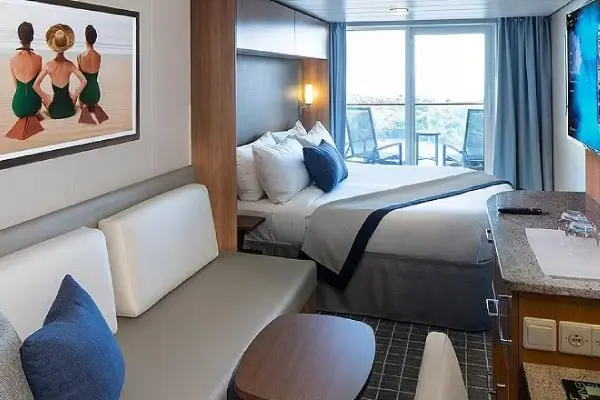 Private cruise balcony deck