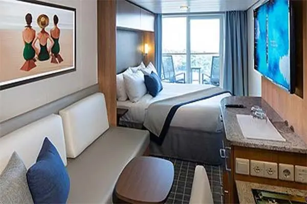 Private cruise balcony deck
