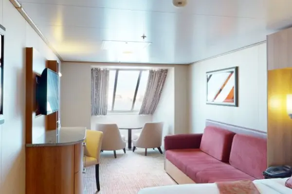 Open outdoor cruise scenery