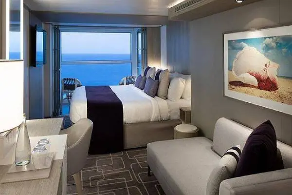 Private cruise balcony deck