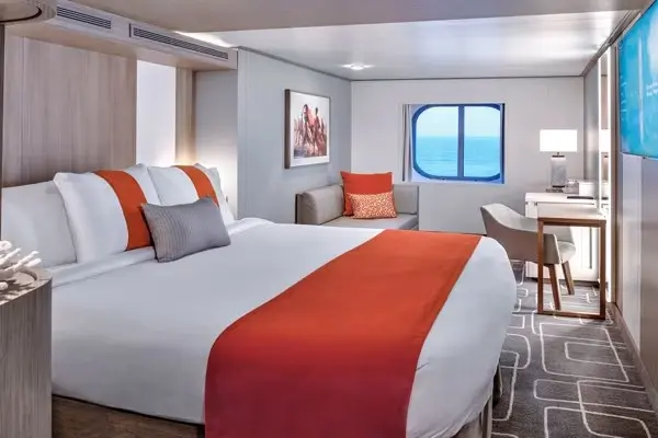 Open outdoor cruise scenery