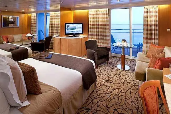 Spacious cruise suite room