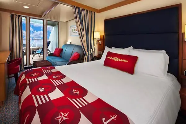 Private cruise balcony deck