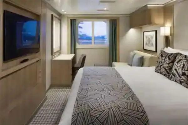 Open outdoor cruise scenery