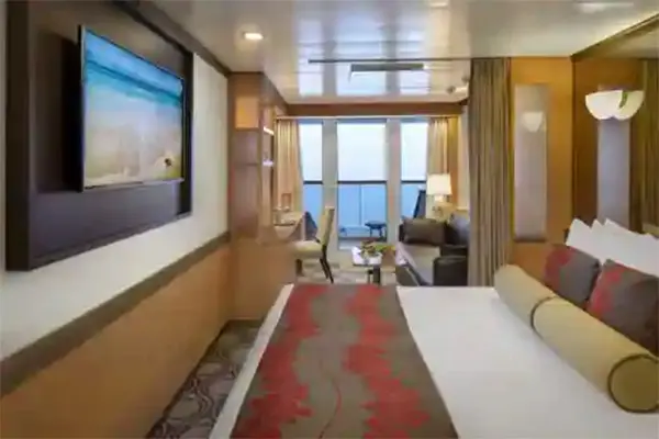 Spacious cruise suite room