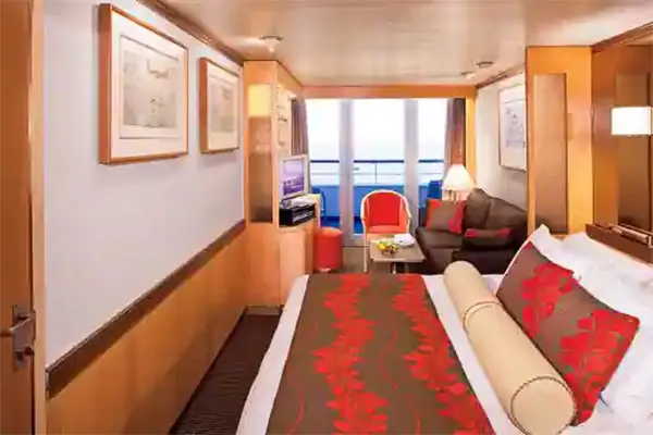Spacious cruise suite room