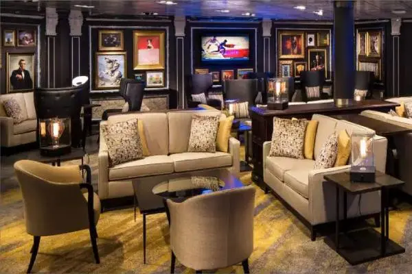 Bars & Lounges