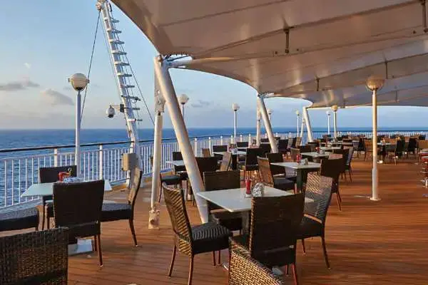 Bars & Lounges