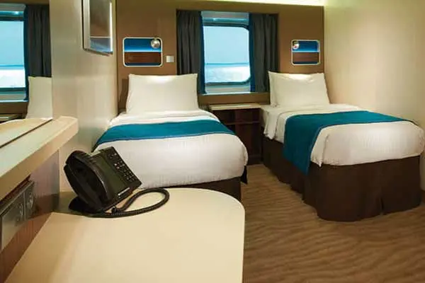 Open outdoor cruise scenery