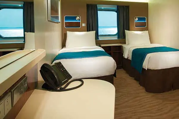 Open outdoor cruise scenery