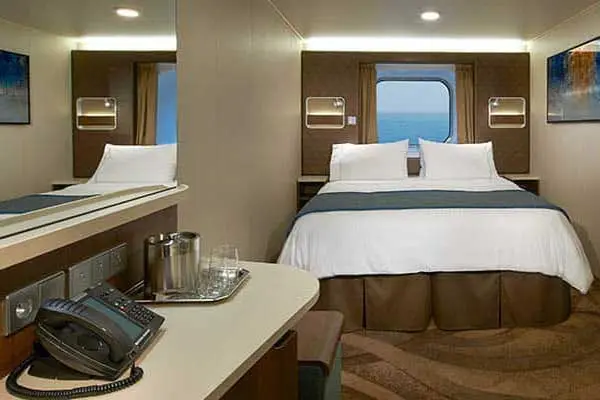 Open outdoor cruise scenery