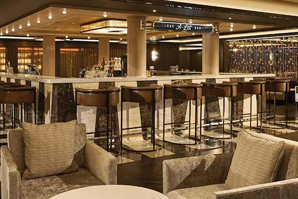 Bars & Lounges