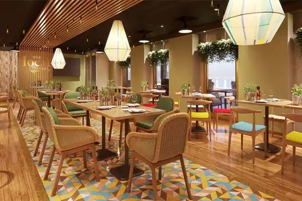 Bars & Lounges