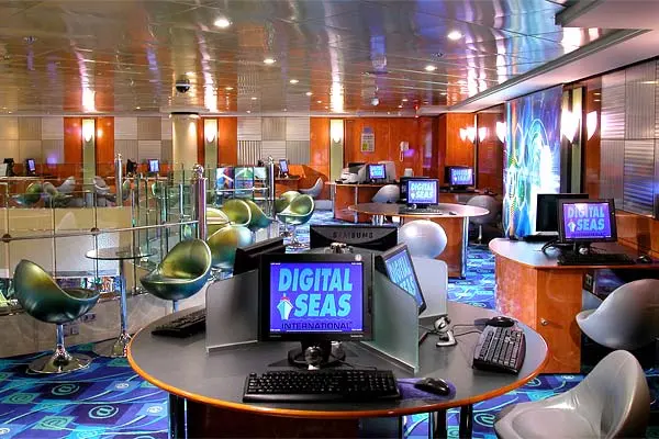 Norwegian Dawn Image 5