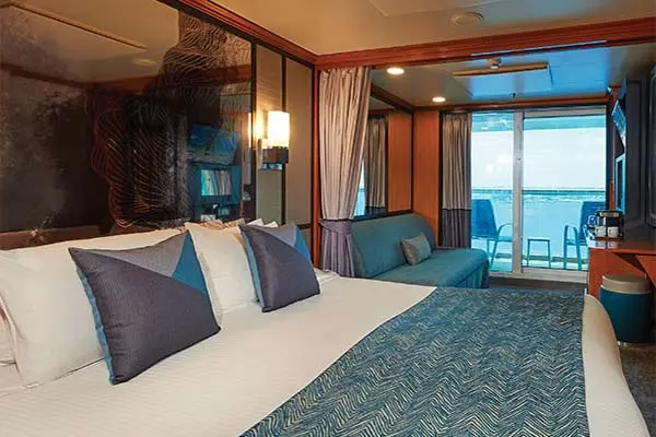 Spacious cruise suite room