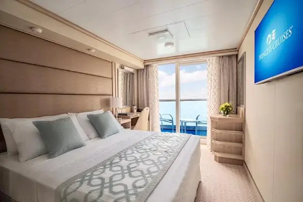 Private cruise balcony deck