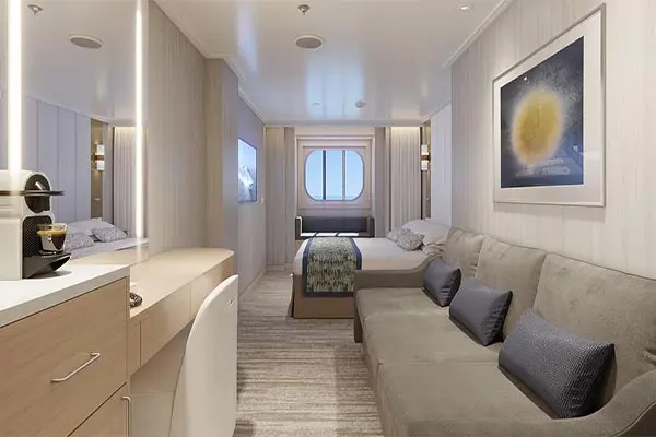 Open outdoor cruise scenery