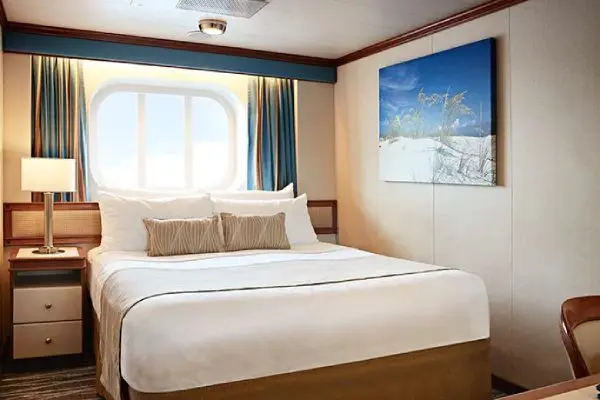 Open outdoor cruise scenery