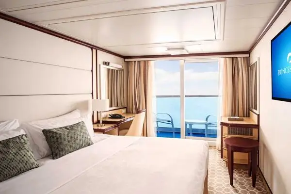 Private cruise balcony deck