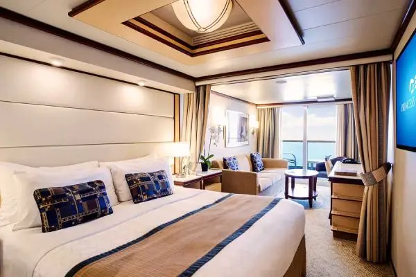Spacious cruise suite room