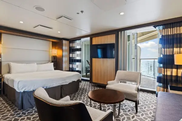 Spacious cruise suite room