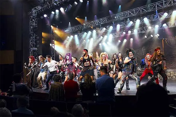 Entertainment & Nightlife