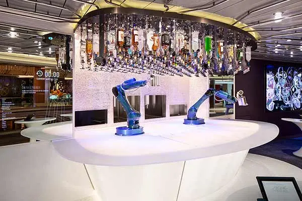 Bars & Lounges