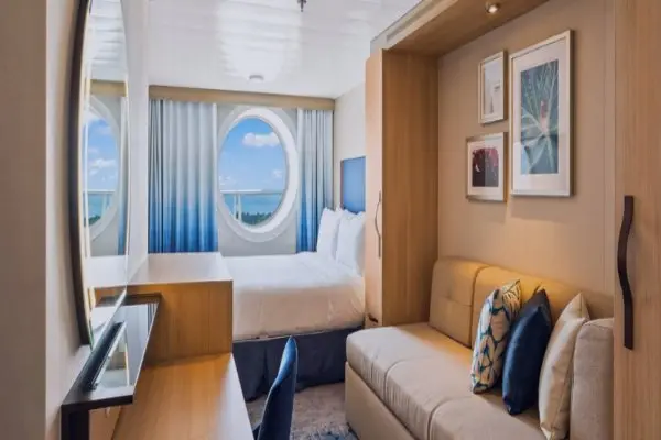 Open outdoor cruise scenery