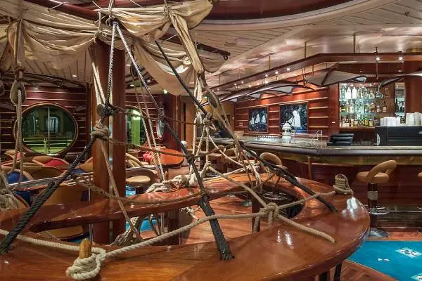 Explorer of the Seas Image 3