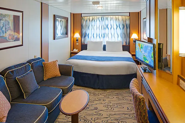 Open outdoor cruise scenery