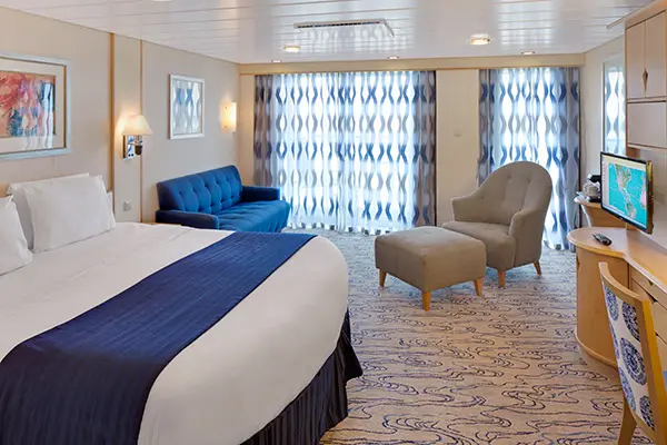 Spacious cruise suite room