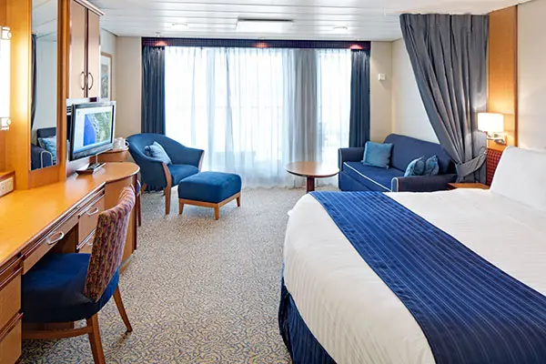 Spacious cruise suite room
