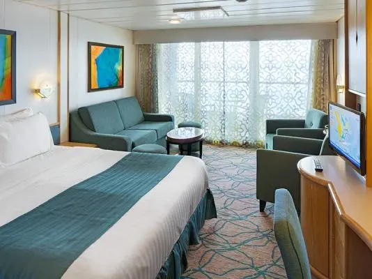 Spacious cruise suite room