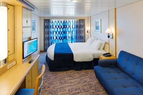 Private cruise balcony deck