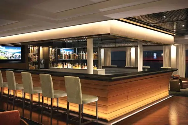 Bars & Lounges